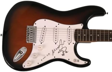 Треј Анастасио и Мајк Гордон Бенд потпишаа автограм со целосна големина Fender Stratocaster Electric Guitar со автентикација на Бекет - Phish