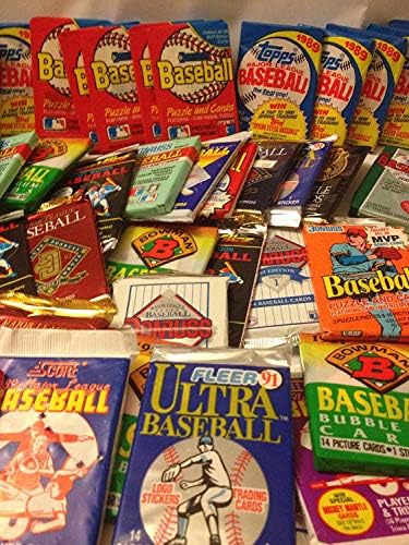 Сонувајте многу стари неотворени бејзбол картички во пакувања 60 картички во пакувања од доцните 80 -ти и раните 90 -ти