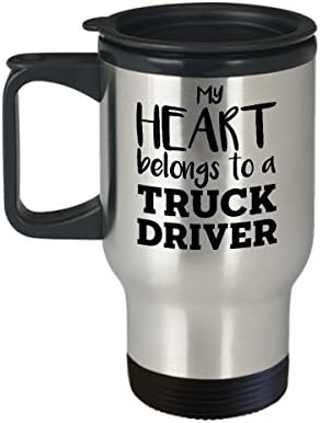 Смешни изолирани чаши за патувања - Моето срце му припаѓа на возач на камион - подароци за сопруга на камионџии