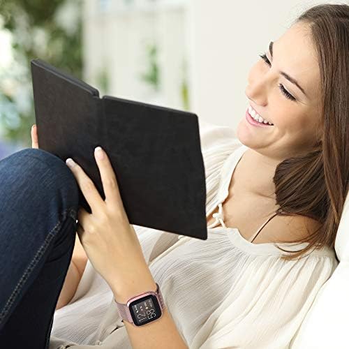 Sinpy Watch Bands за Fitbit Versa 2 опсези, метални прилагодливи заменски ленти за замена за жени/мажи, компатибилни со Fitbit Versa/Versa