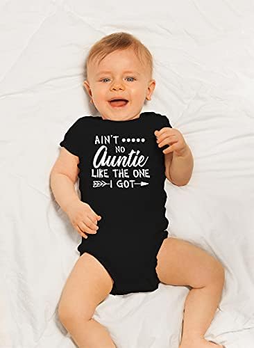 Cbtwear не е тетка како онаа што ја добив - најдобра тетка некогаш - сакај ја мојата тетка - слатко новороденче едно парче бебешко тело.