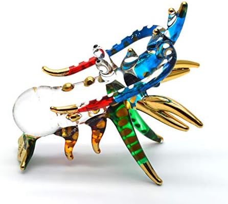 Фигура со рачно разнесено стакло Мала убава јастог рачно изработена минијатурна уметност на животни