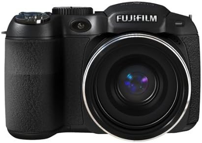 Fujifilm 14MP дигитална камера со 18x оптички зум, црна