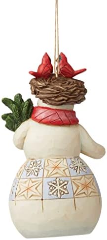 ЕНЕСКО JIM SHORE Heartwood Creek Снежен човек со кардинал гнездо капаче виси украс, 4,72 инчи, разнобојно