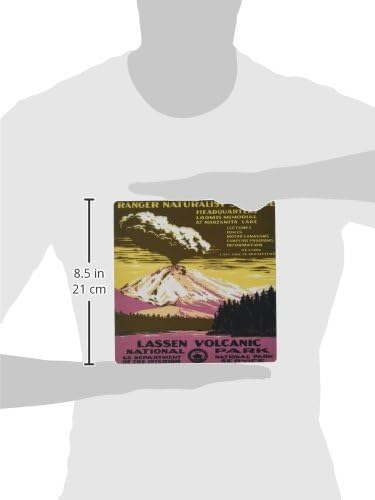 3дроуз доо 8 х 8 х 0,25 Инчи Подлога За Глувче, Вулкански Национален Парк Ласен со Еруптирачки Вулкан Впа Постер