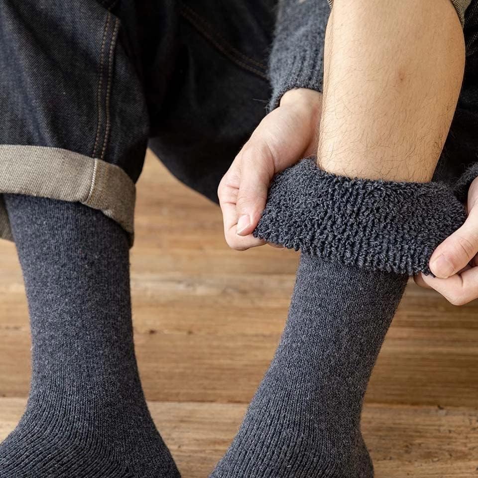 Мфчи зимска машка колена волна долга чорапи густа топла топла Харајуку ретро компресија Висока машки чорап