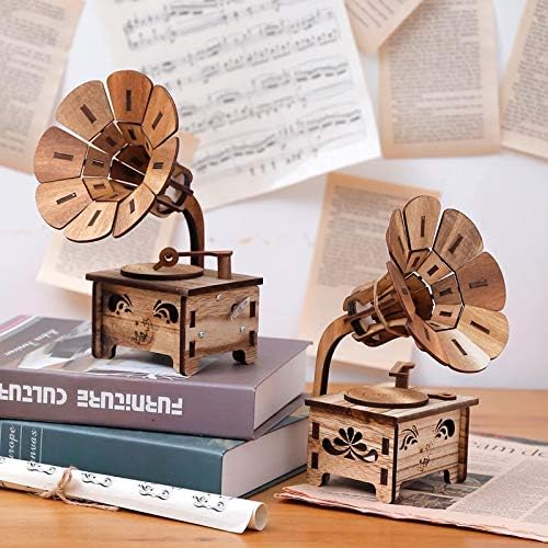 XJJZS дрво DIY Gramophone Music Box Home Decor Decorines Figurines Девојче роденденски подароци Европска креативна музика кутија дома бар канцелариски