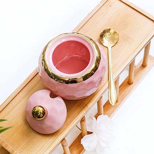 Xianfenju Новина креативна сферична розова керамичка зачинска тегла со златна лажица и капак за ресторан за кафе и кујнски ресторан