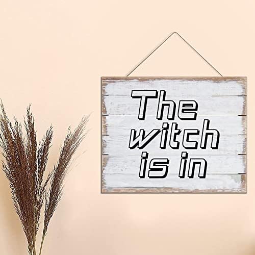 Ditooms дрво виси wallид потпишете Вештерката е во рустикален цитат wallиден декор Дрвен знак за плакета за дневна соба бања затворен