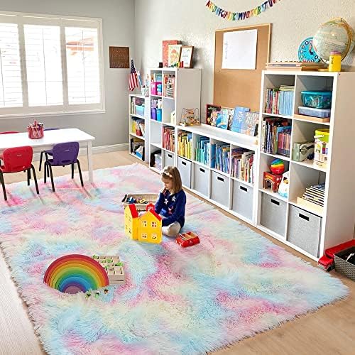 Пагизофе меки меки килим, кадифен килими за девојчиња спална соба, бушави килими за деца игротека, килим за принцеза Каваи,