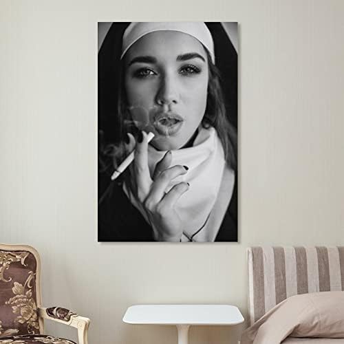 Насликан пушење калуѓерка постер црно-бел wallиден уметност цигара девојка wallидна уметност платно печатење слика wallидна уметност
