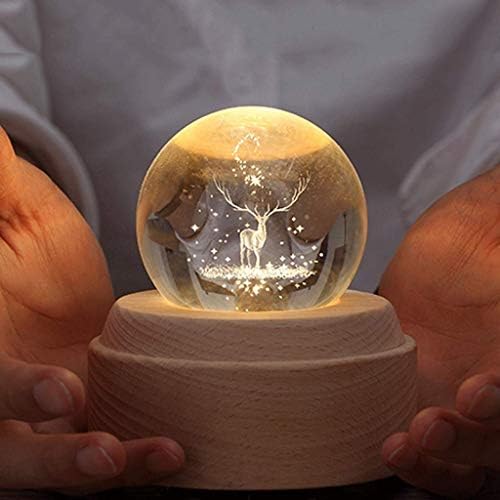 Музичка кутија со 3Д кристална топка Хаикингс Сјајна ротирачка музичка кутија со проекција LED светло и дрвена база за роденден Божиќ Јубин1993