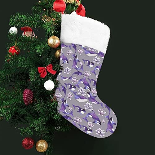 Божиќни чорапи за порибување на Нарвал и Оркас со кадифен камин што виси за декор за домашно дрво