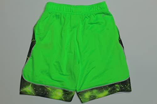 Dri-Fit Мали момчиња шорцеви со големина 4,0 боја на зелена боја