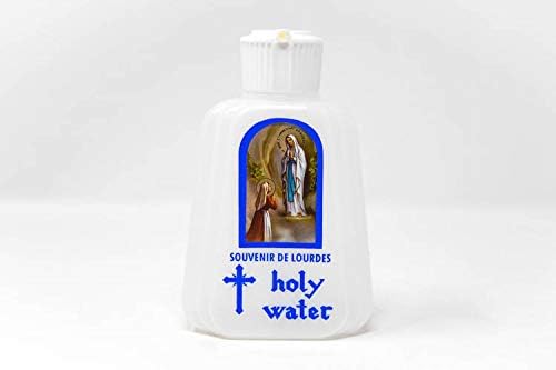 Луда света вода во шише со прскалка за прскање, пластично шише со вода за вода - сувенир на Лурд - молитвена картичка на Лурдс