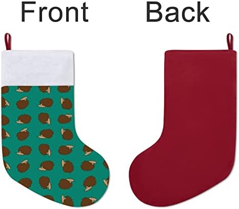 Еже шема на Божиќни чорапи за порибување со кадифен камин што виси за Божиќно дрво