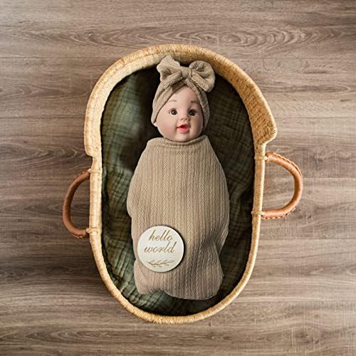 Сет на новороденчиња Swaddle со соодветни капа и лак за глава, картичка за најава за дрвена раѓање, ќебиња за бебиња од муслин за момчиња