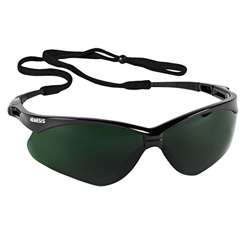 Безбедносни очила Kleenguard V30 Nemesis, IRUV сенка 5.0 леќи со црна рамка, 12 пара / случај