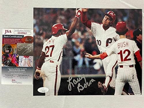 Лери Бова потпиша автограмирана Филаделфија Филис 8x10 Фото JSA EE69065 - Автограмирани фотографии од MLB