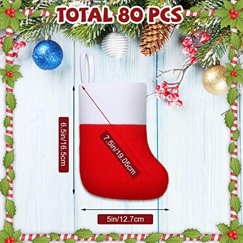 80 парчиња Божиќни мини чорапи почувствувани ткаенини Божиќни чорапи црвени подароци држач за дрвја за картички мали Божиќни чорапи Декорација