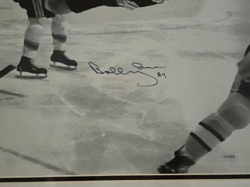 Боби Ор автограмираше/врамени 16 x 20 „Целта“ б/w Фото w/Горнадек COA - Автограмирани НХЛ фотографии