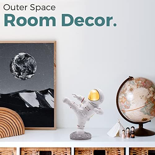 Figurидоно Астронаут фигурина 7,5in висока - Декоративен вселенски декор за дома, канцеларија, биро - кул украси за спални простории
