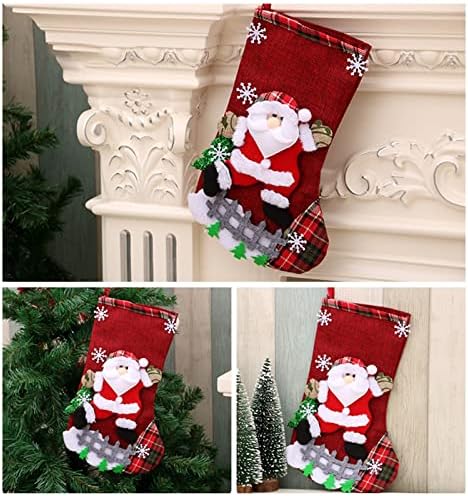 Божиќни чорапи. Торба за божиќни чорапки и божиќни чорапи за украсување на забави и Божиќни црвенини црвени мониста за вратите