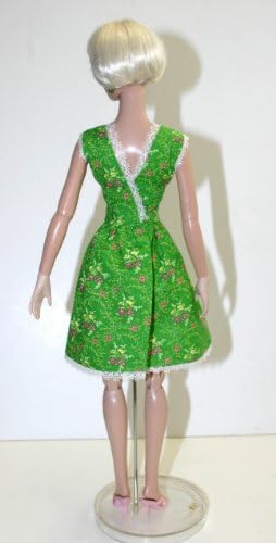 Летна печатена шема за шиење за куклата Тајлер Вентворт